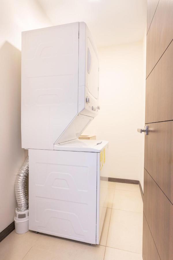 Boulevard Park Apto #27 - 2Bdrm - Selena Segura Ερέδια Εξωτερικό φωτογραφία